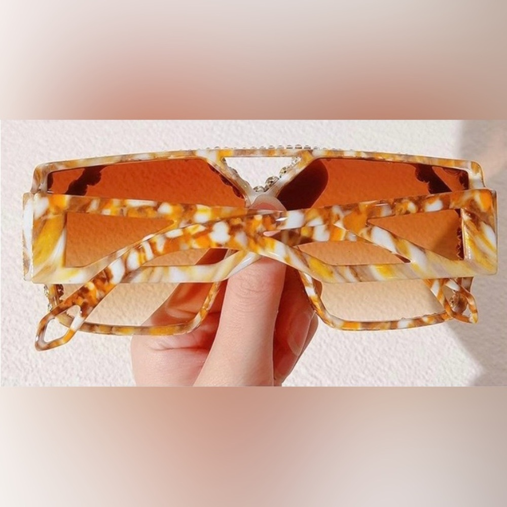 OVERSIZED SQUARE SUNGLASSES RHINESTONE EMBELLISHED BROWN LENS TORTOISE SHELL NEW - Picture 5 of 14